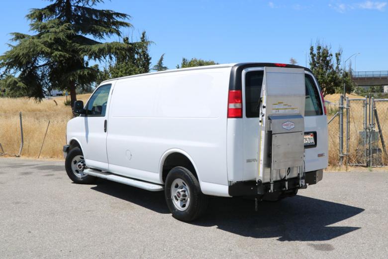 GMC Savana 2500 Cargo Van Liftgate Monarch Truck